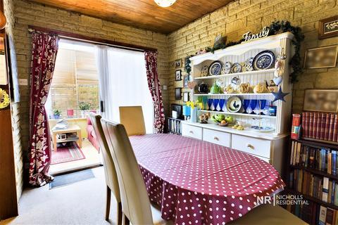 9 Poole Road, Epsom, KT19 9SQ