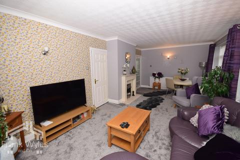 4 bedroom detached bungalow for sale - Harrogate Road, Lytham St Annes, Lancashire
