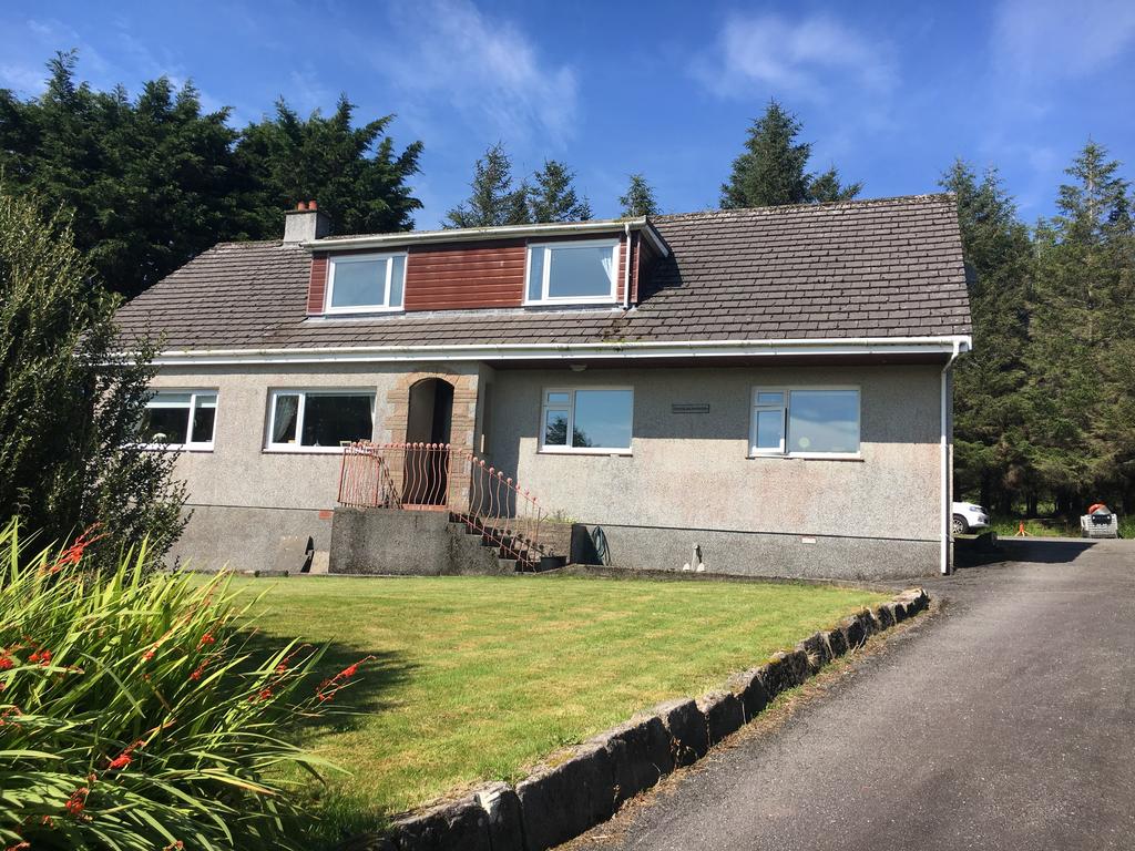 10 Achachork, Portree, ISLE OF SKYE, IV51 9HT 8 bed detached villa for