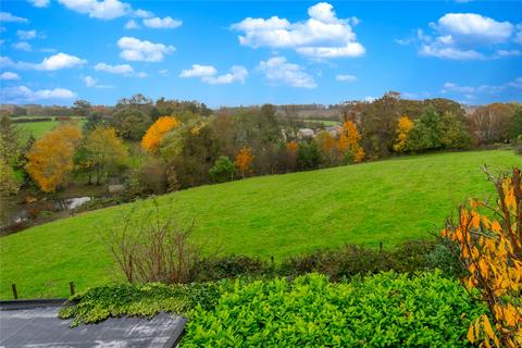 4 bedroom detached house for sale, Larkhill Avenue, Cleckheaton, West Yorkshire, BD19