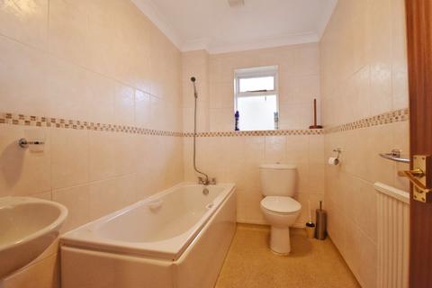 2 Northfield, Fulbourn, Cambridge, CB21 5EW