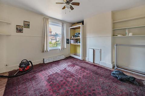 4 bedroom semi-detached house for sale - 1 The Limes, Frome Avenue, Stroud, Gloucestershire, GL5 3JZ