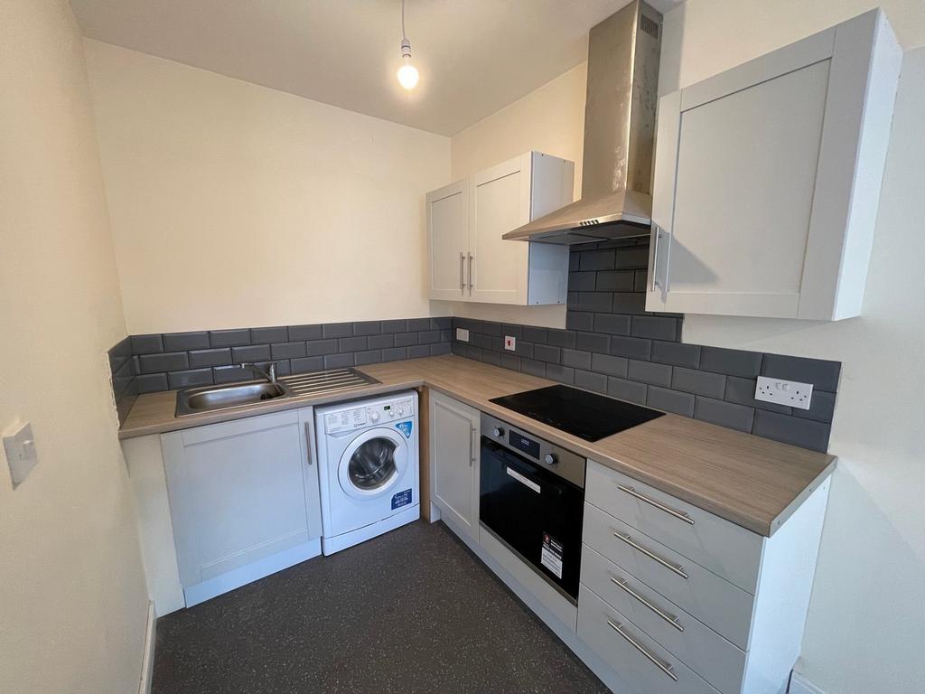 Maddox Street Tonypandy Tonypandy 1 bed property to rent £595 pcm