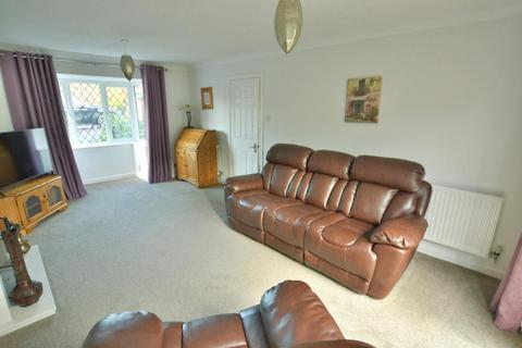 9 Cowslip Road, Broadstone, BH18 9QZ
