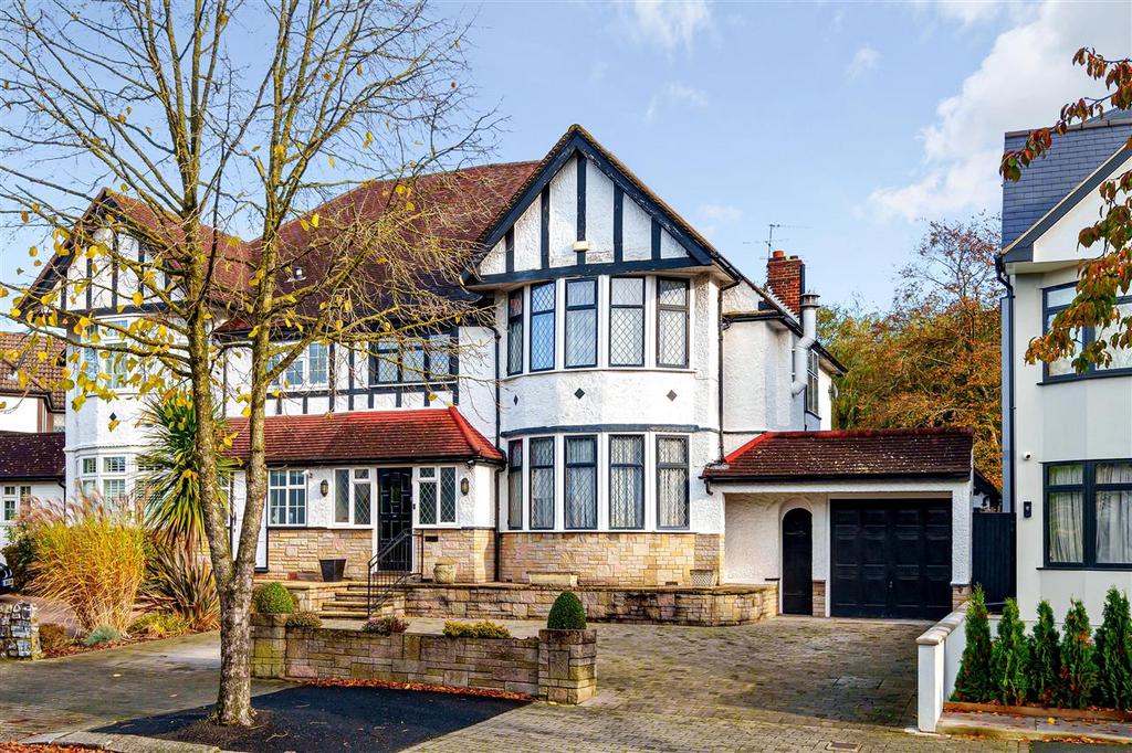 Millway, London 5 bed house for sale £1,395,000