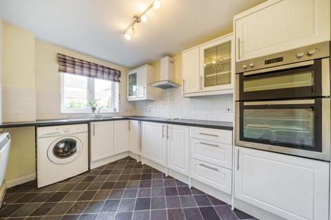 2 bedroom retirement property for sale, Kingsclere,  Hampshire,  RG20