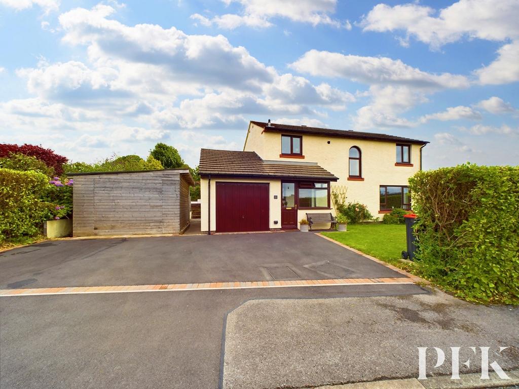 Lowrey Close, Beckermet CA21 4 bed detached house for sale £328,000
