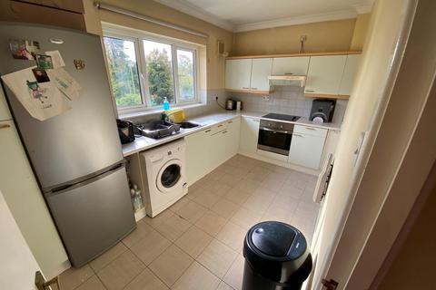 1 bedroom flat to rent, Walled Meadow, Andover, SP10