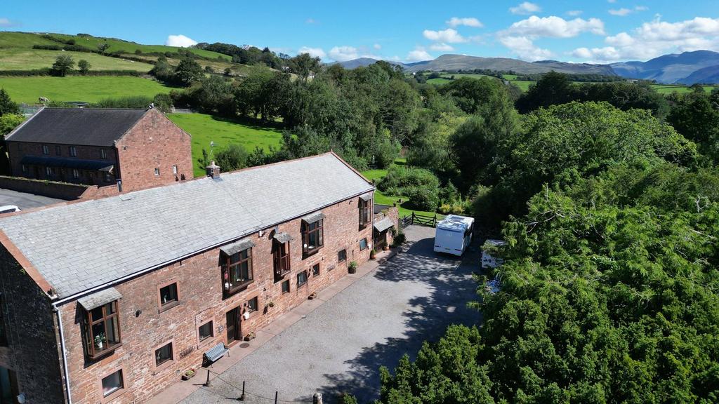 Gosforth, Seascale CA20 6 bed barn conversion for sale £750,000