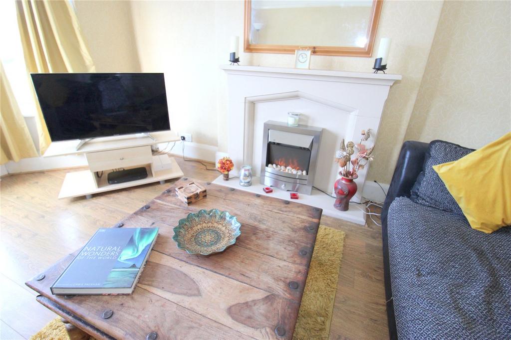St. Road, Wallasey, Merseyside, CH45 5 bed semidetached house