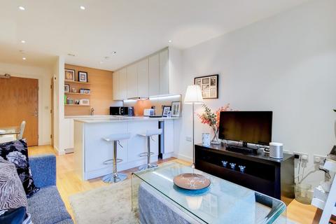 Studio for sale, Rivulet Apartments, Devan Grove, N4