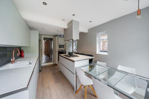 121 Malpas Road, London, SE4 1BJ