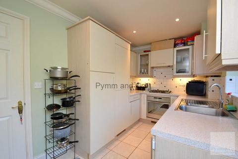3 bedroom semi-detached house to rent, William Childerhouse Way, Norwich NR5