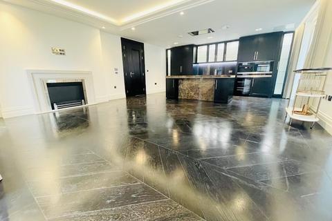 3 bedroom apartment for sale, Gladstone House, Strand, London, WC2R