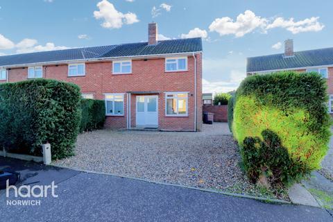 3 bedroom end of terrace house for sale - Gawdy Road, Norwich
