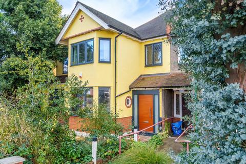 74 Chambers Lane, London, NW10 2RN