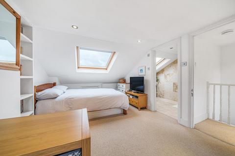 56 Gladstone Road, London, SW19 1QT