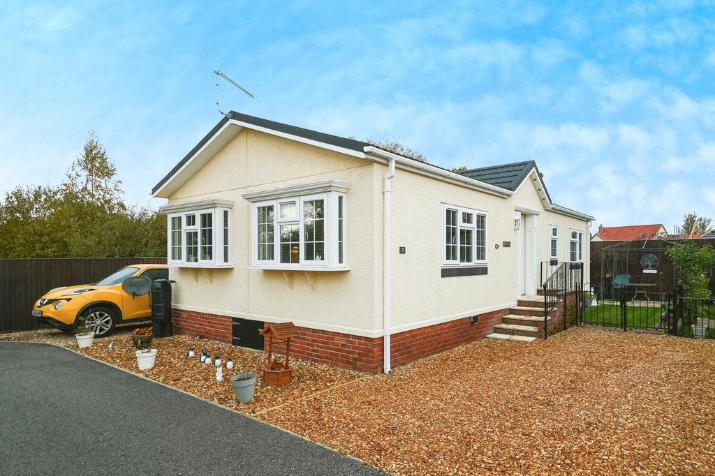 East View Park Homes, West Winch, Kings Lynn, Norfolk, PE33 2 bed park