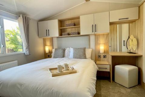 2 bedroom static caravan for sale - Polperro Holiday Park