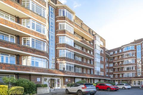 Belsize Avenue, Belsize Park, NW3