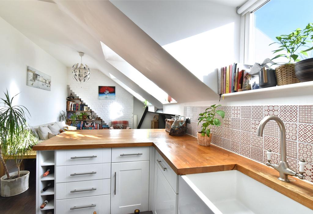 Cambridge Road, Bromley, BR1 2 bed flat for sale £325,000