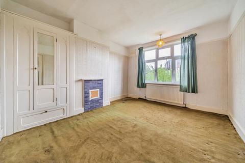 14 Cannon Close, London, SW20 9HA
