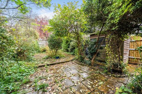 14 Cannon Close, London, SW20 9HA