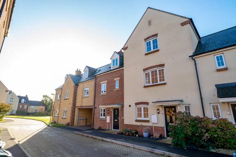 5 bedroom terraced house for sale, Wearn Road, Faringdon, Oxfordshire, SN7