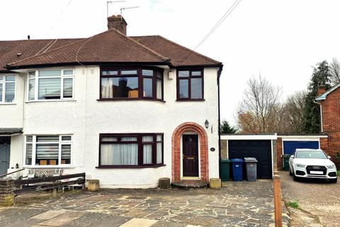 3 bedroom semi-detached house for sale, Weirdale Avenue, London N20