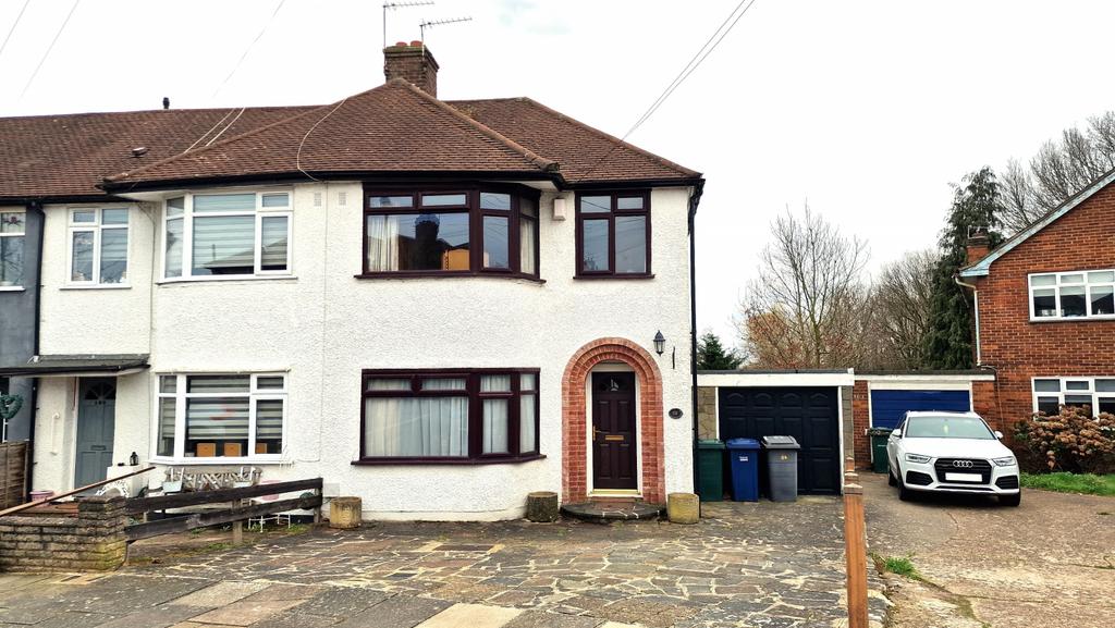 3 Bedroom Semi Detached House