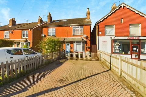 101 Crawley Road, Horsham, RH12 4DS