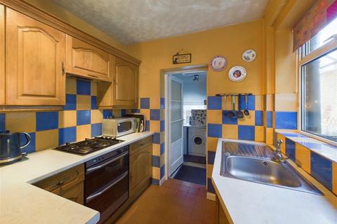 101 Crawley Road, Horsham, RH12 4DS