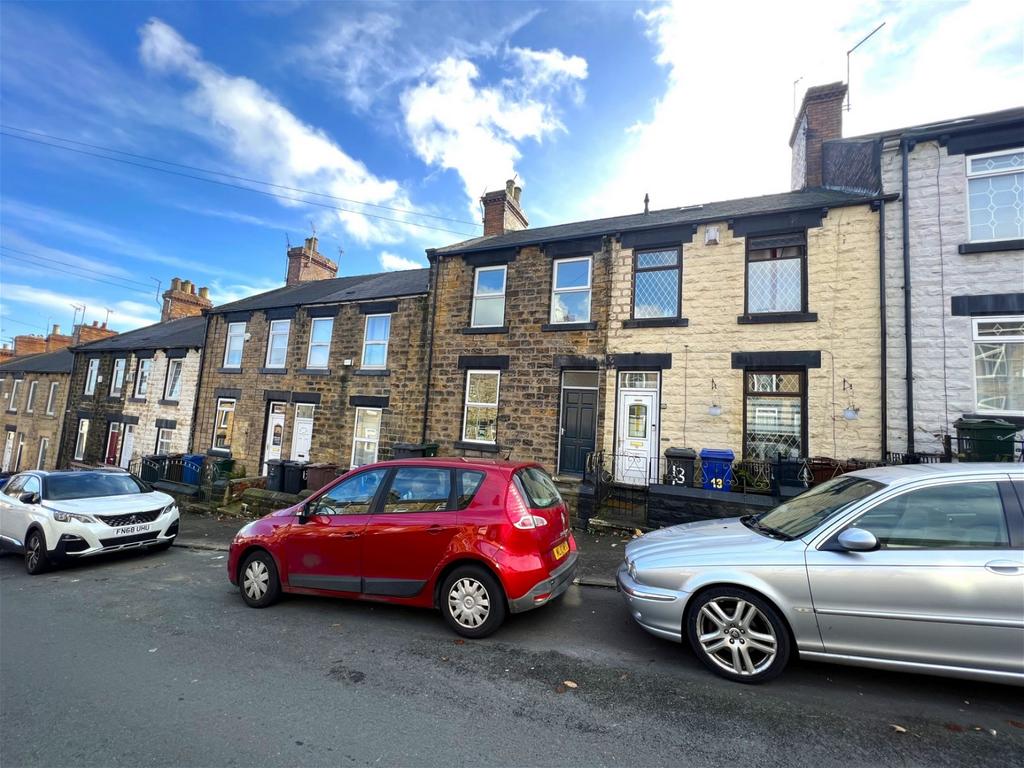Corporation Street, Barnsley, S70 4PQ 3 bed terraced house to rent £