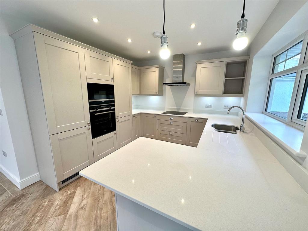 Bushmead Drive, Ashley Heath, Ringwood, BH24 3 bed bungalow for sale