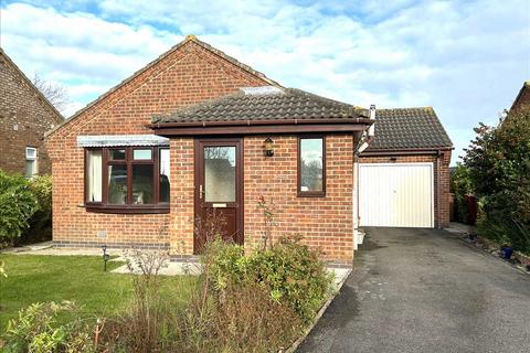 2 bedroom bungalow for sale - Willowbrook Drive, BRIGG