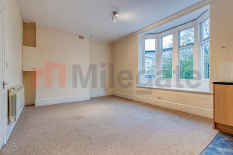 undefined, High Street, Beckenham BR3