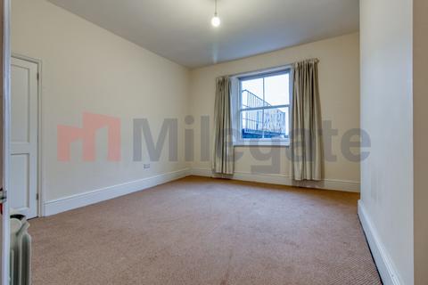undefined, High Street, Beckenham BR3