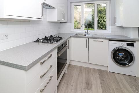 60 Avon Close, Worcester Park, KT4 7AH