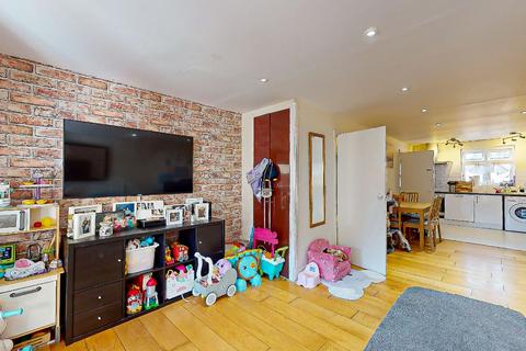 46 Haling Road, South Croydon, CR2 6HS