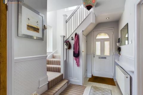 69 Windermere Road, Coulsdon, CR5 2JE