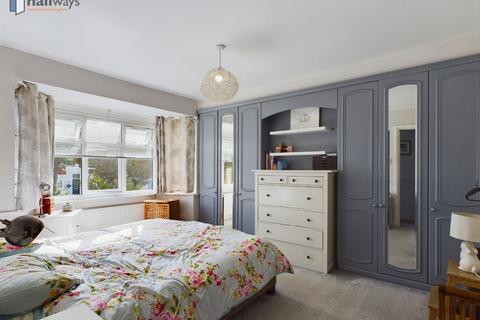 69 Windermere Road, Coulsdon, CR5 2JE