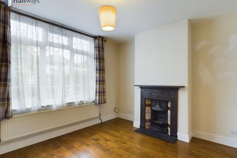 442 Gander Green Lane, Cheam, Sutton, SM3 9RF