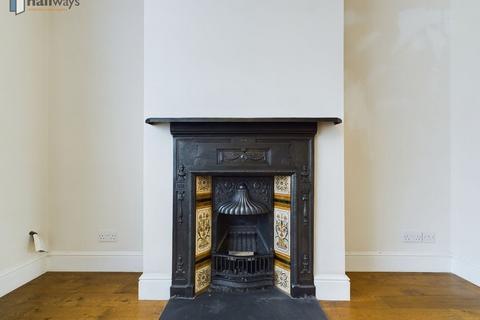 442 Gander Green Lane, Cheam, Sutton, SM3 9RF
