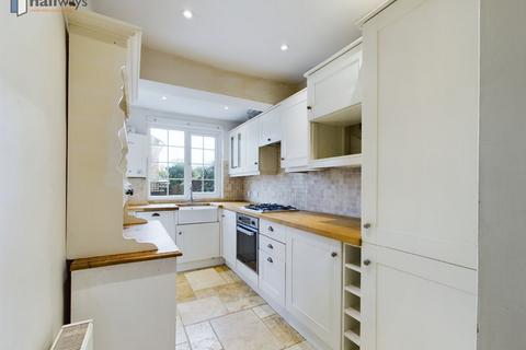 442 Gander Green Lane, Cheam, Sutton, SM3 9RF