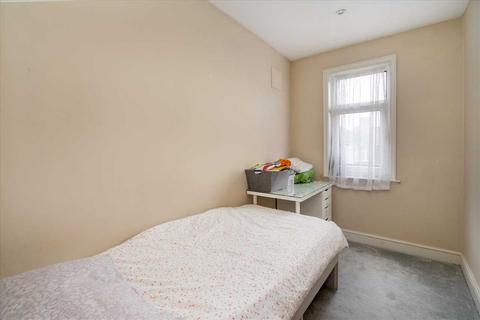 22 Stancroft, London, NW9 0SJ