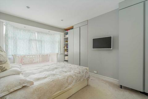 22 Stancroft, London, NW9 0SJ