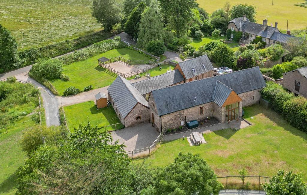 RossonWye 5 bed detached house for sale £1,100,000
