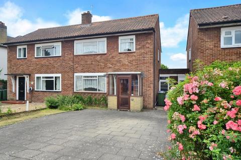10 Adecroft Way, West Molesey, KT8 1PH