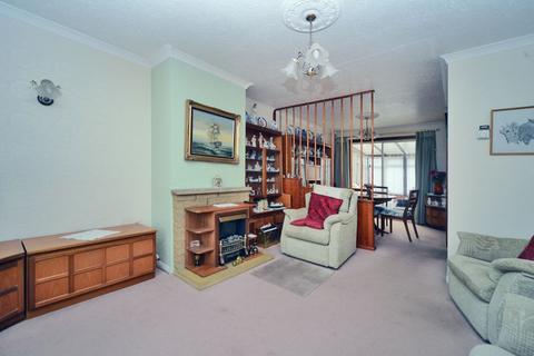 10 Adecroft Way, West Molesey, KT8 1PH