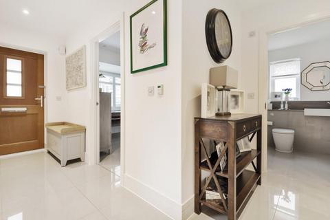 5 Brindlewick Gardens, Beckenham, BR3 1DG